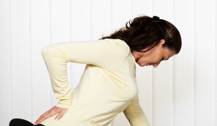 Болката в гърба при жените
