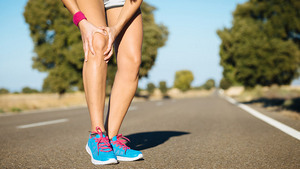 основните прояви на артроза на колянната става